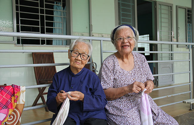 vien-duong-lao-cho-nguoi-doc-than