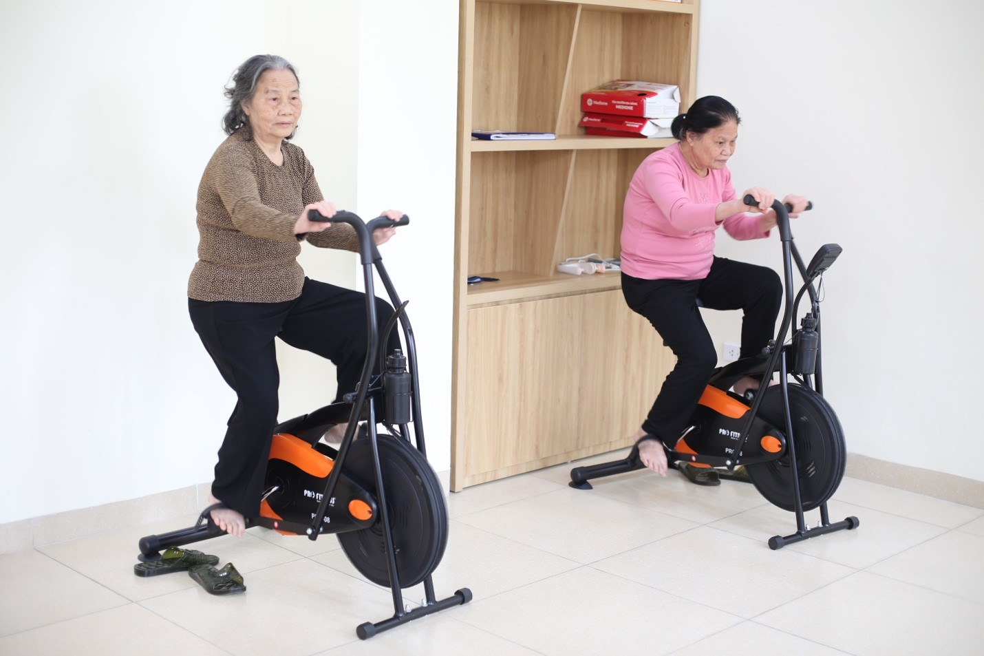 bai-tap-the-duc-cho-nguoi-gia