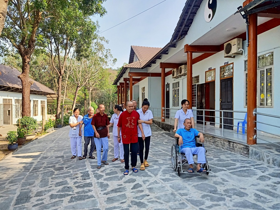 vien-duong-lao-danh-cho-nguoi-giau
