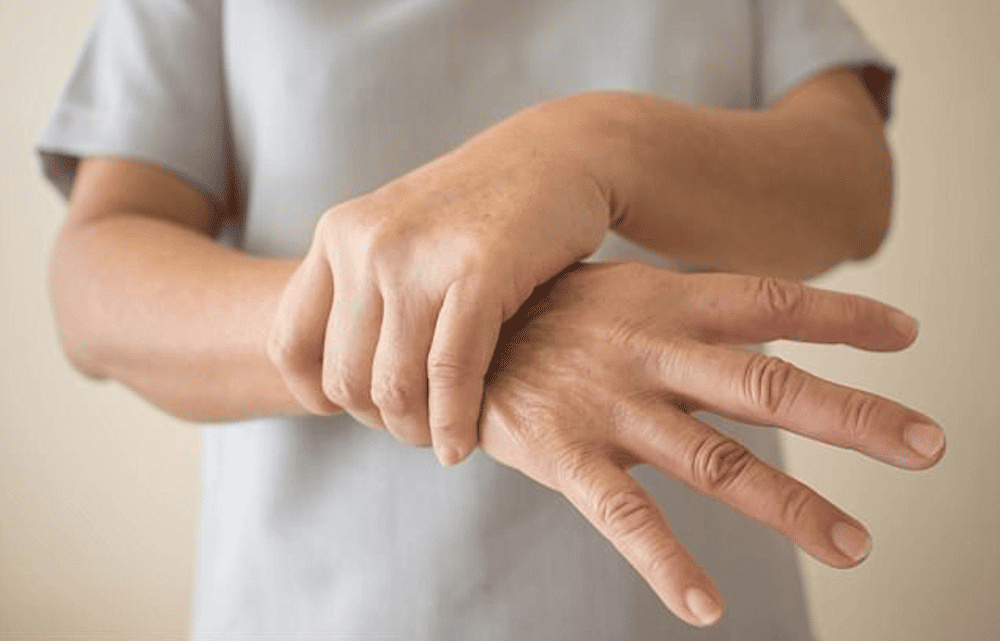 benh-parkinson-o-nguoi-gia