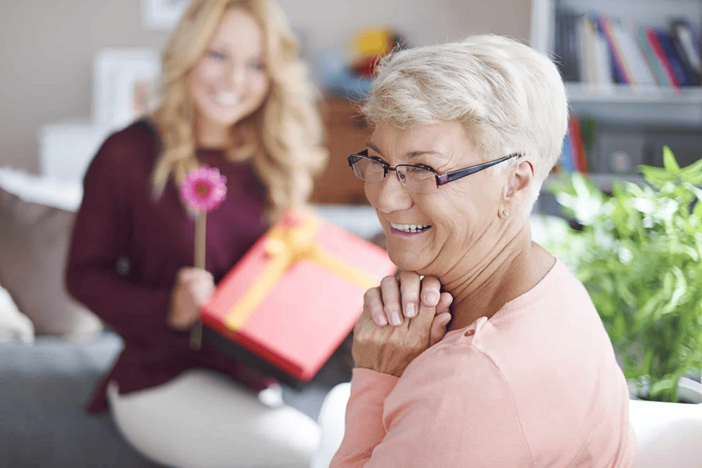 qua-cho-nguoi-lon-tuoi