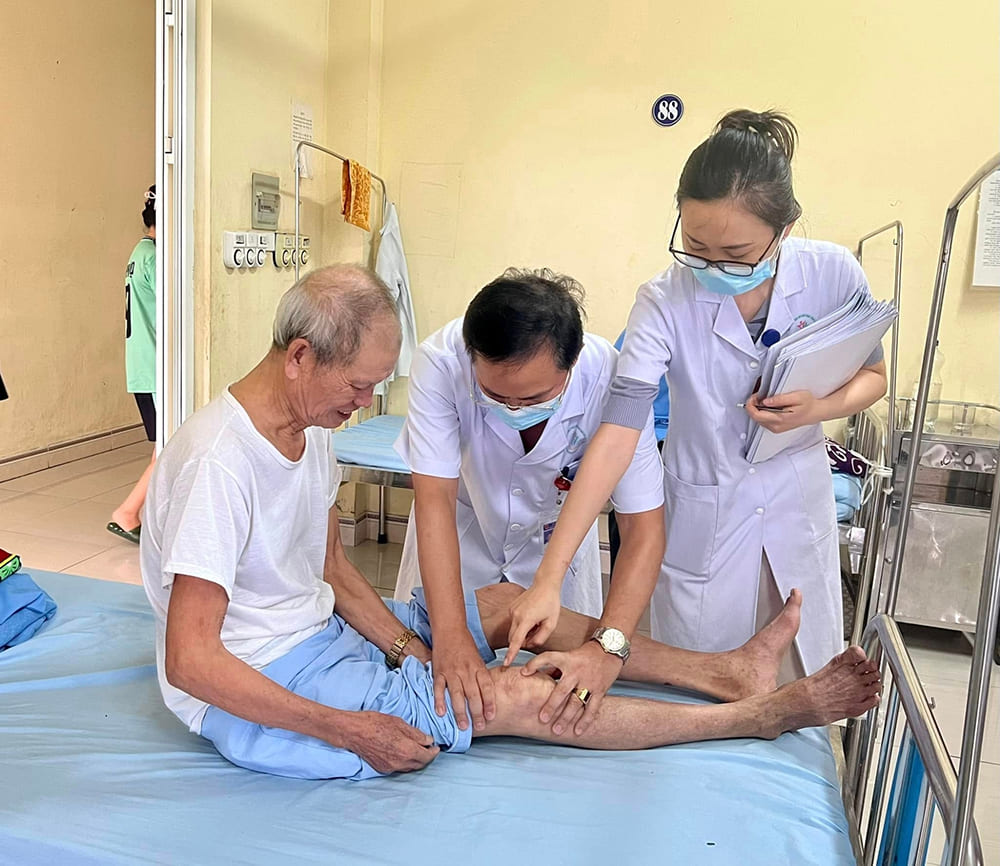 dich-vu-cho-nguoi-cao-tuoi