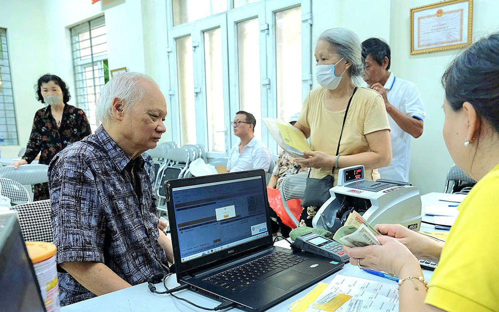 người già bao nhiêu tuổi được hưởng trợ cấp