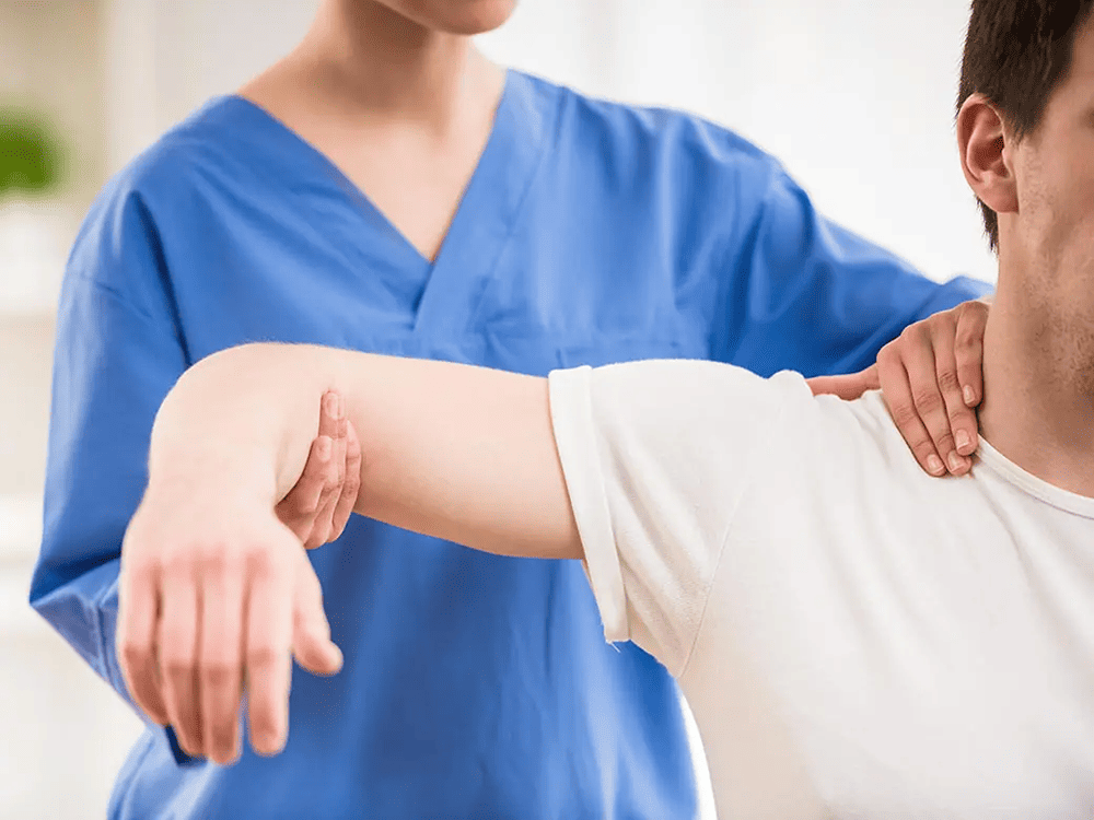 tap-vat-ly-tri-lieu-cho-nguoi-bi-tai-bien