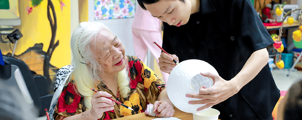 tinh-gia-trong-vien-duong-lao