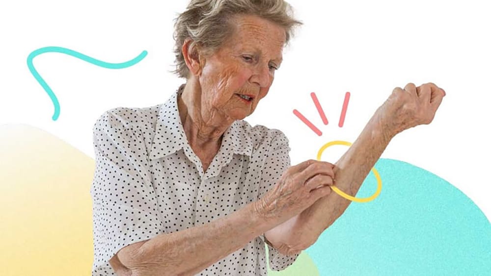 ngứa toàn thân ở người già