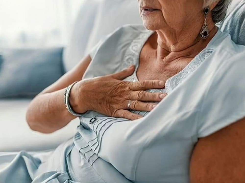 người già bị viêm phổi nên ăn gì