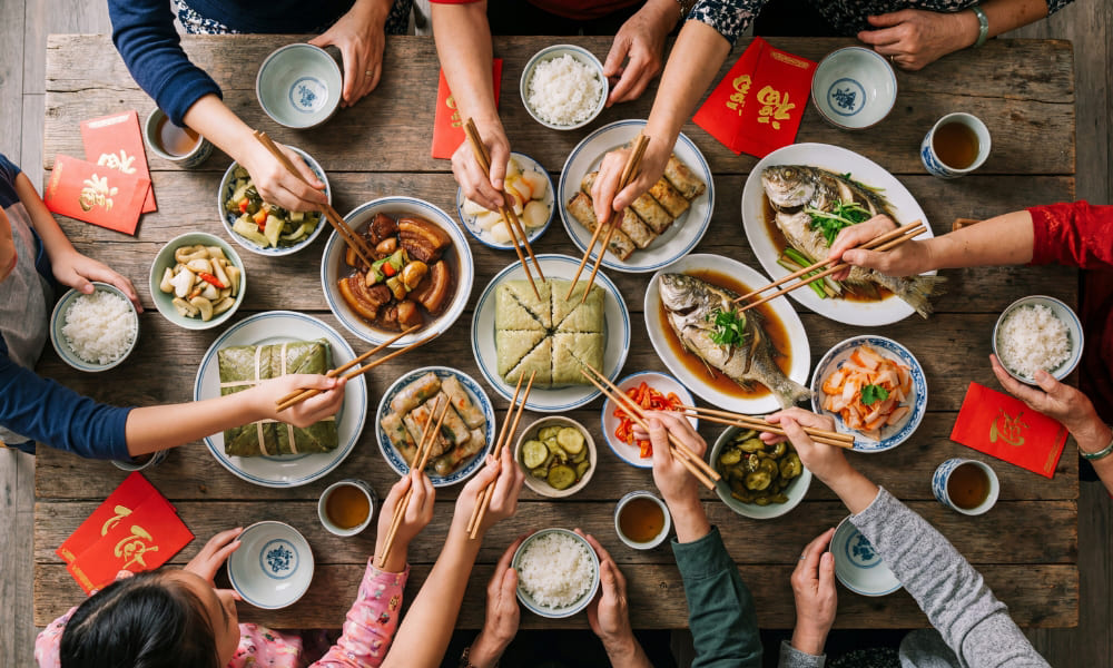 người già biếng ăn