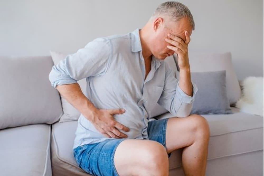 táo bón ở người già