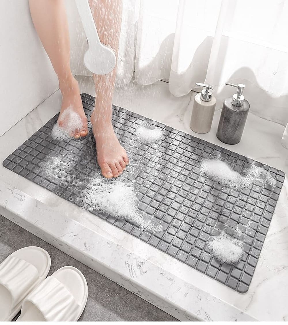 thiết bị vệ sinh cho người già